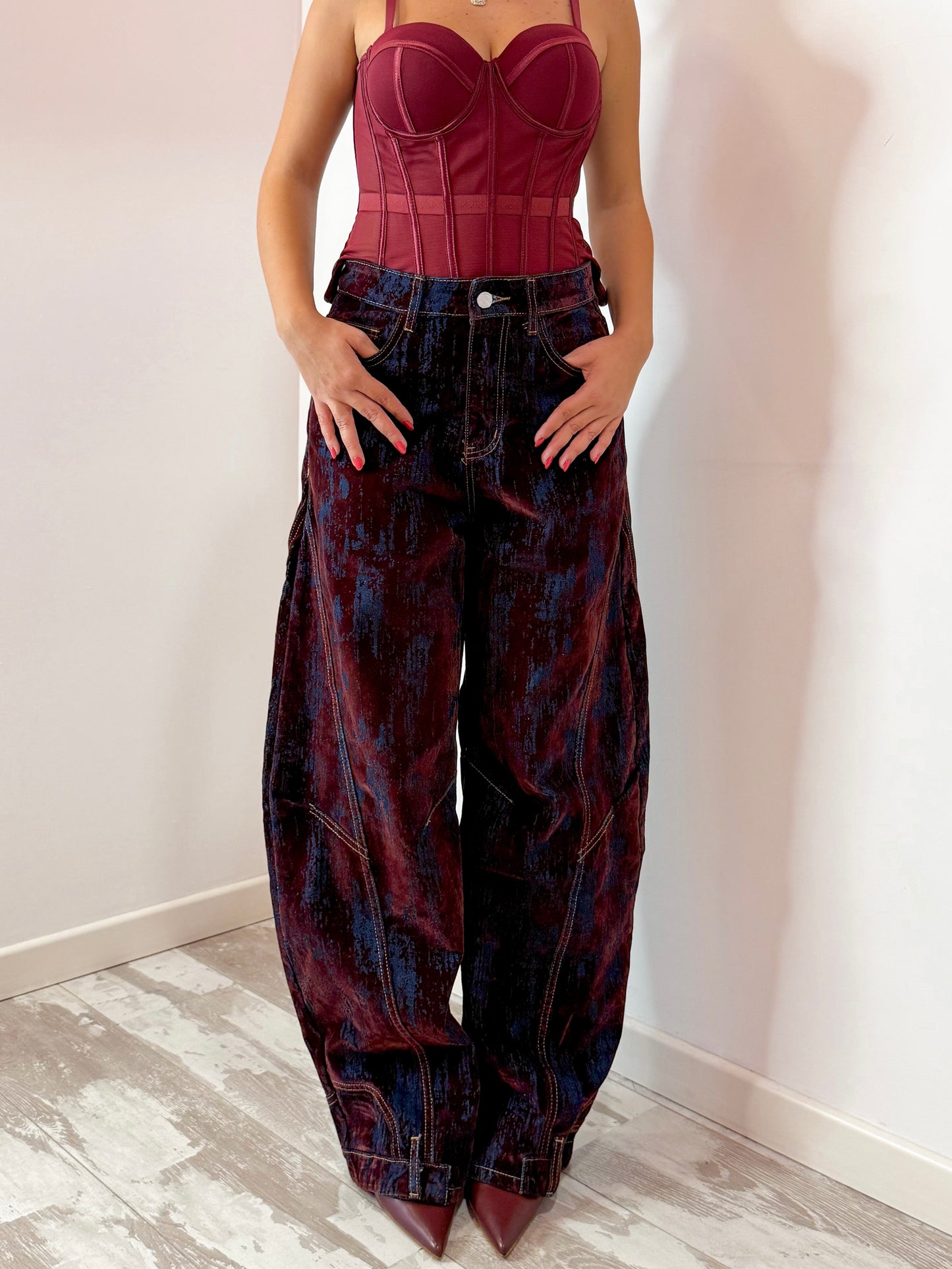 JEANS CON INSERTI BORDEAUX