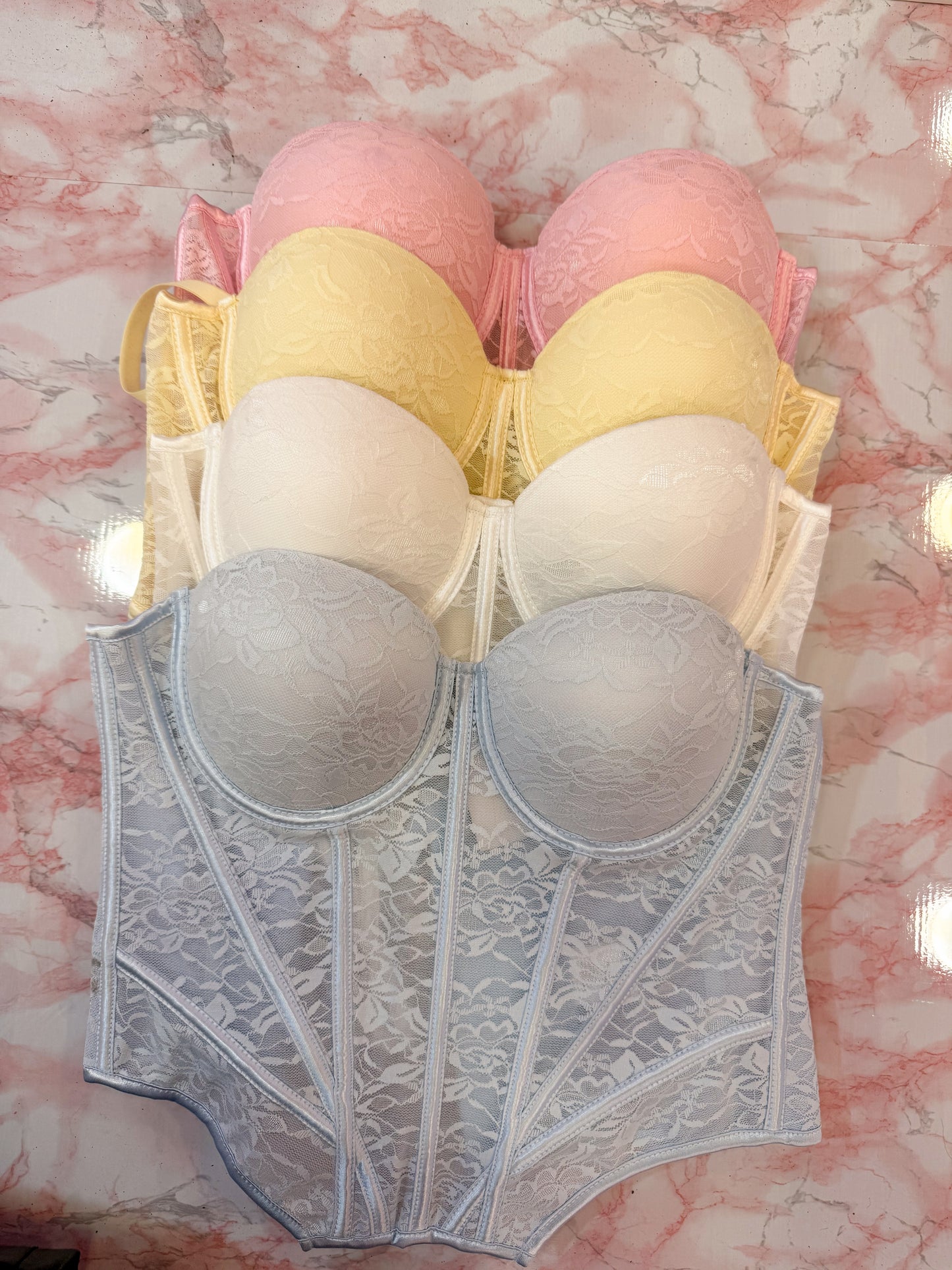 CORPETTO RICAMO 5 COLORI