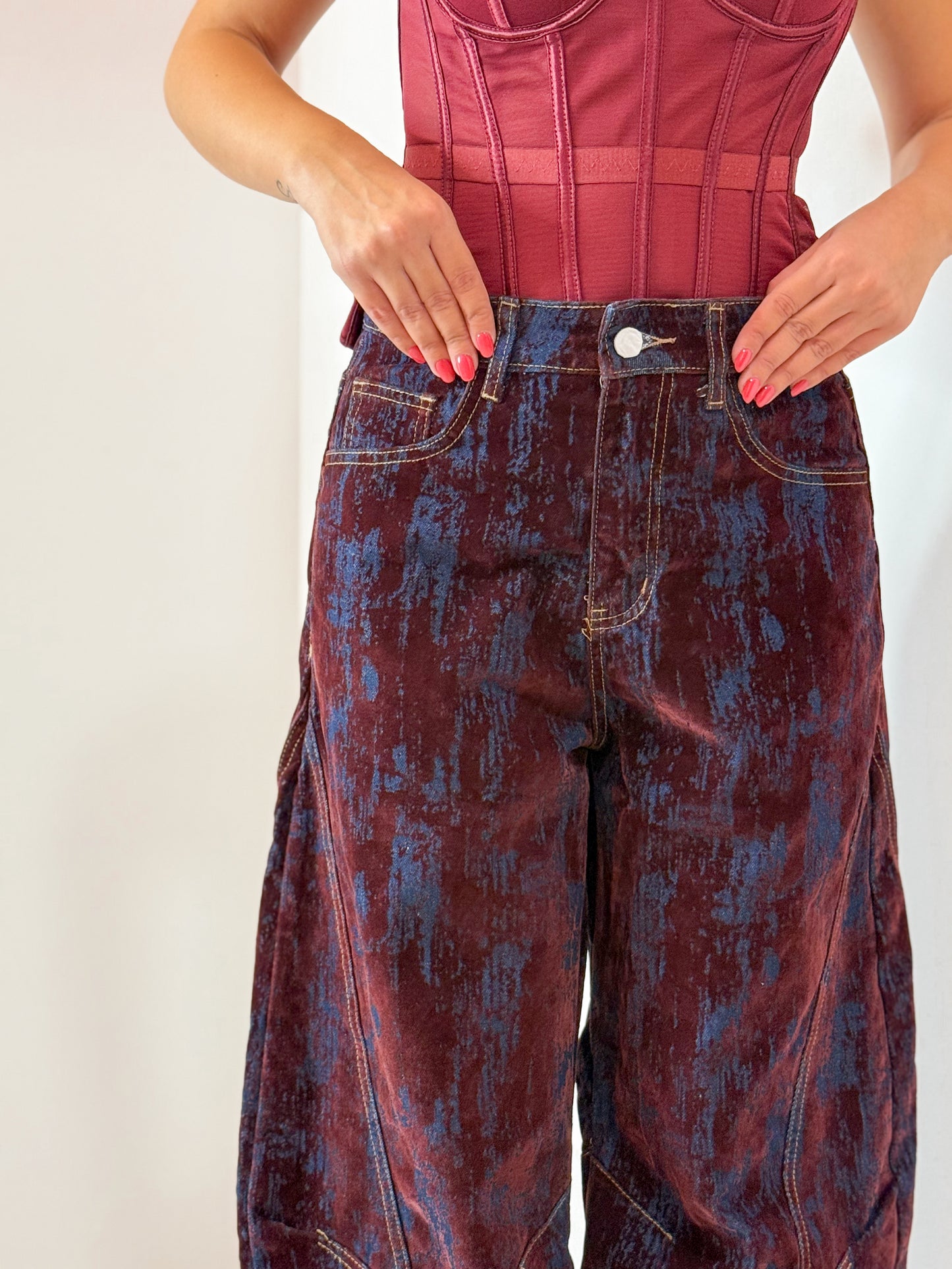 JEANS CON INSERTI BORDEAUX