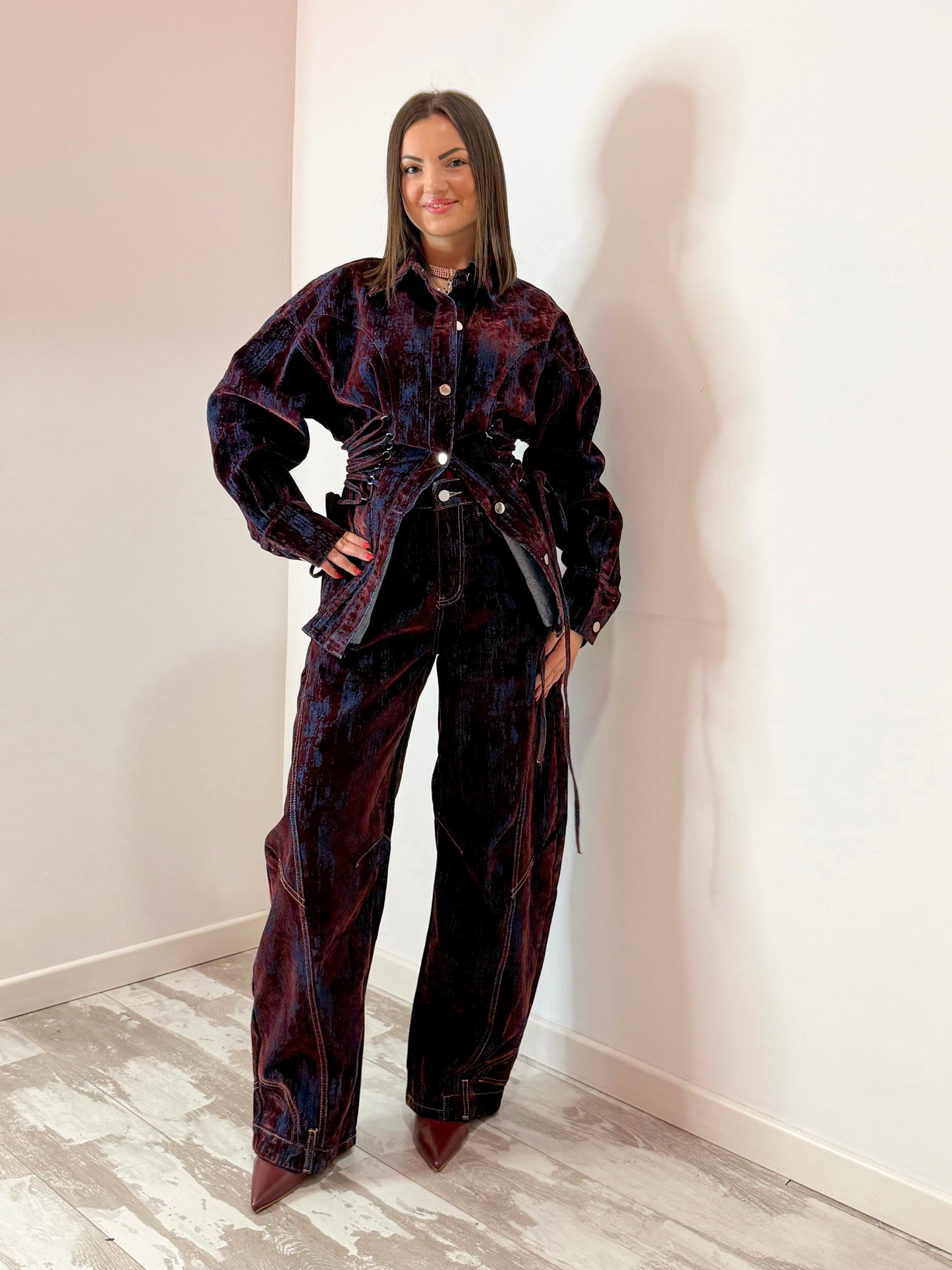 JEANS CON INSERTI BORDEAUX