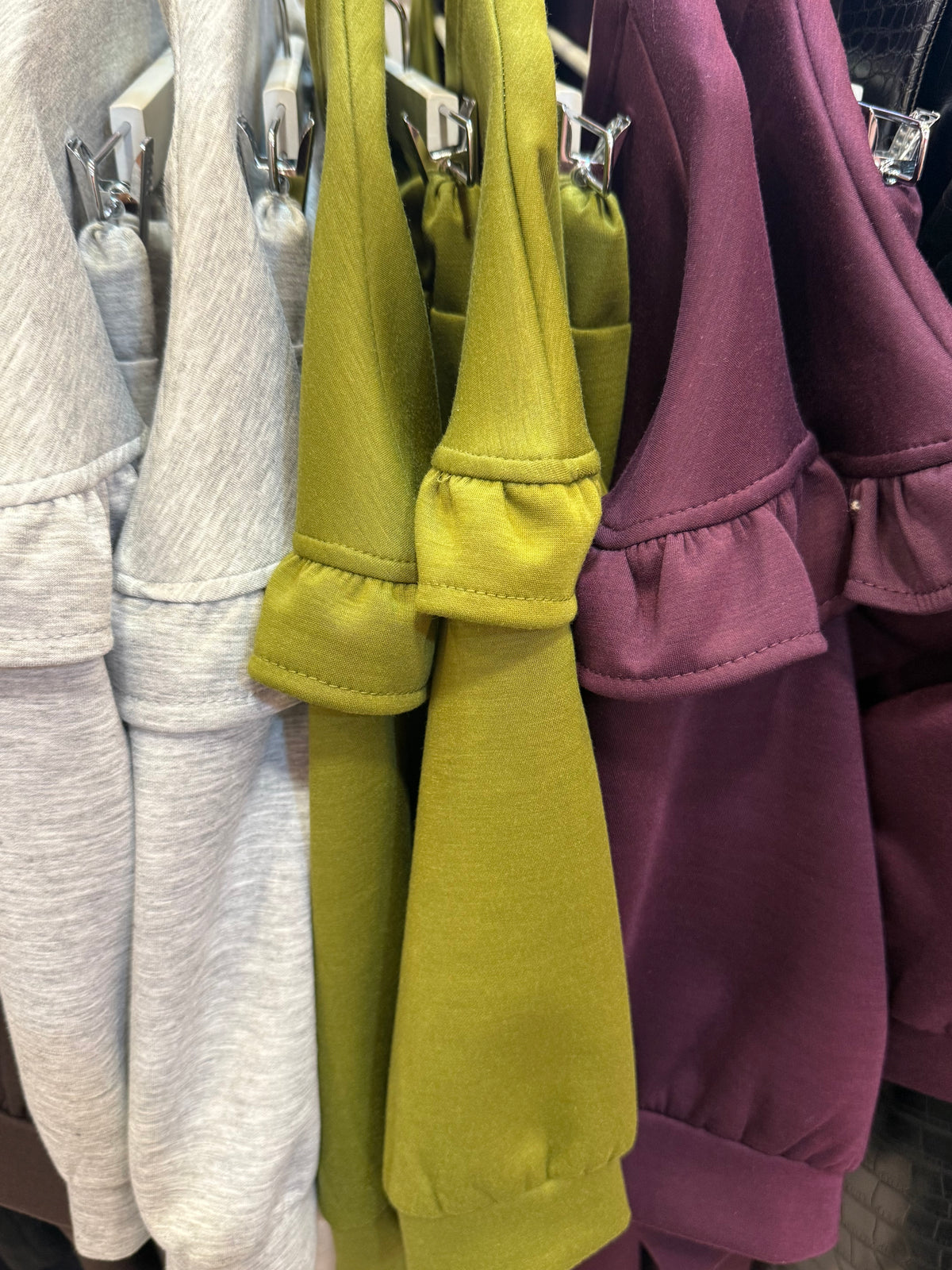 TUTA VOILANT 4 COLORI
