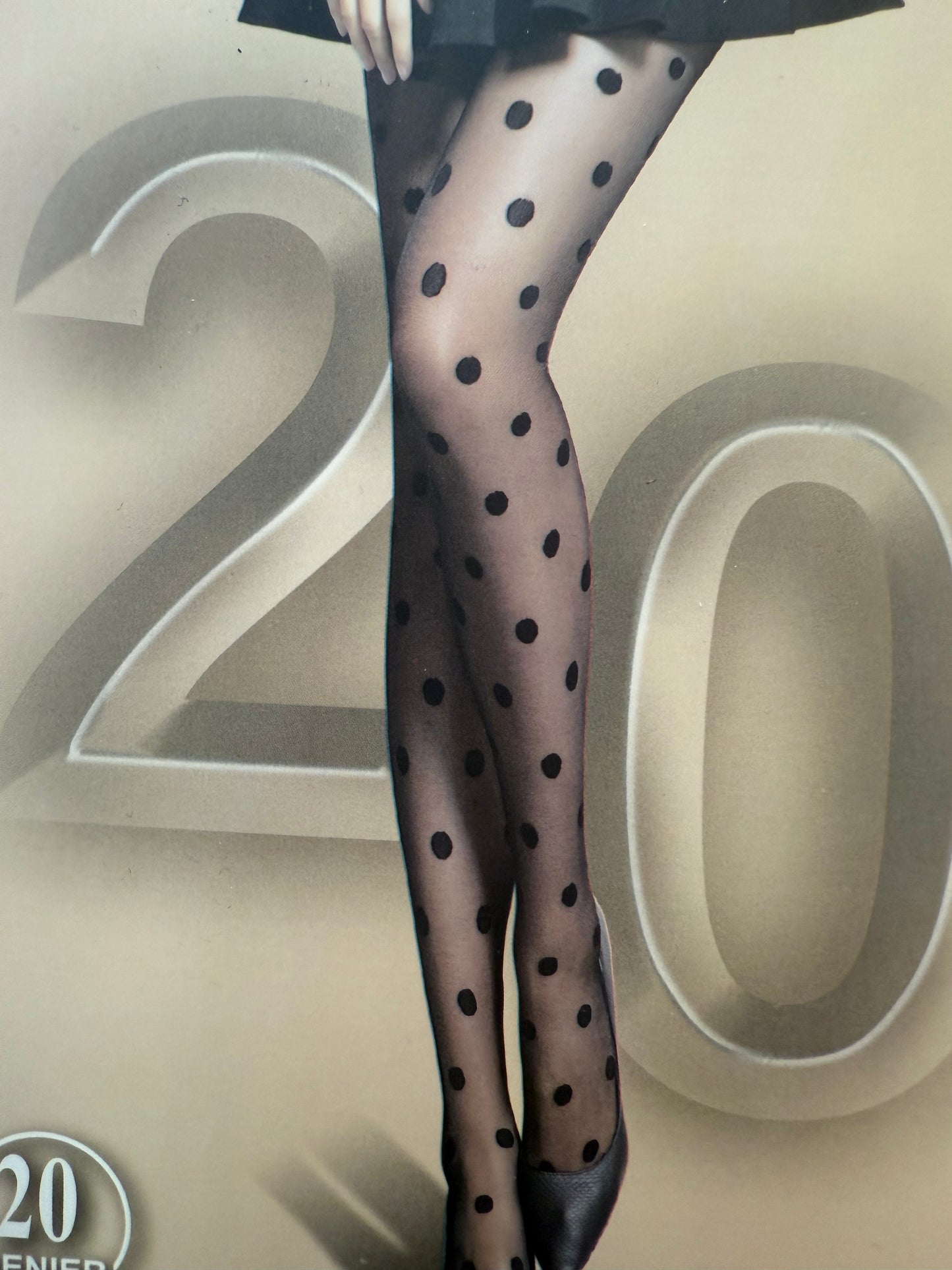 CALZE PUOIS PICCOLI E GRANDI