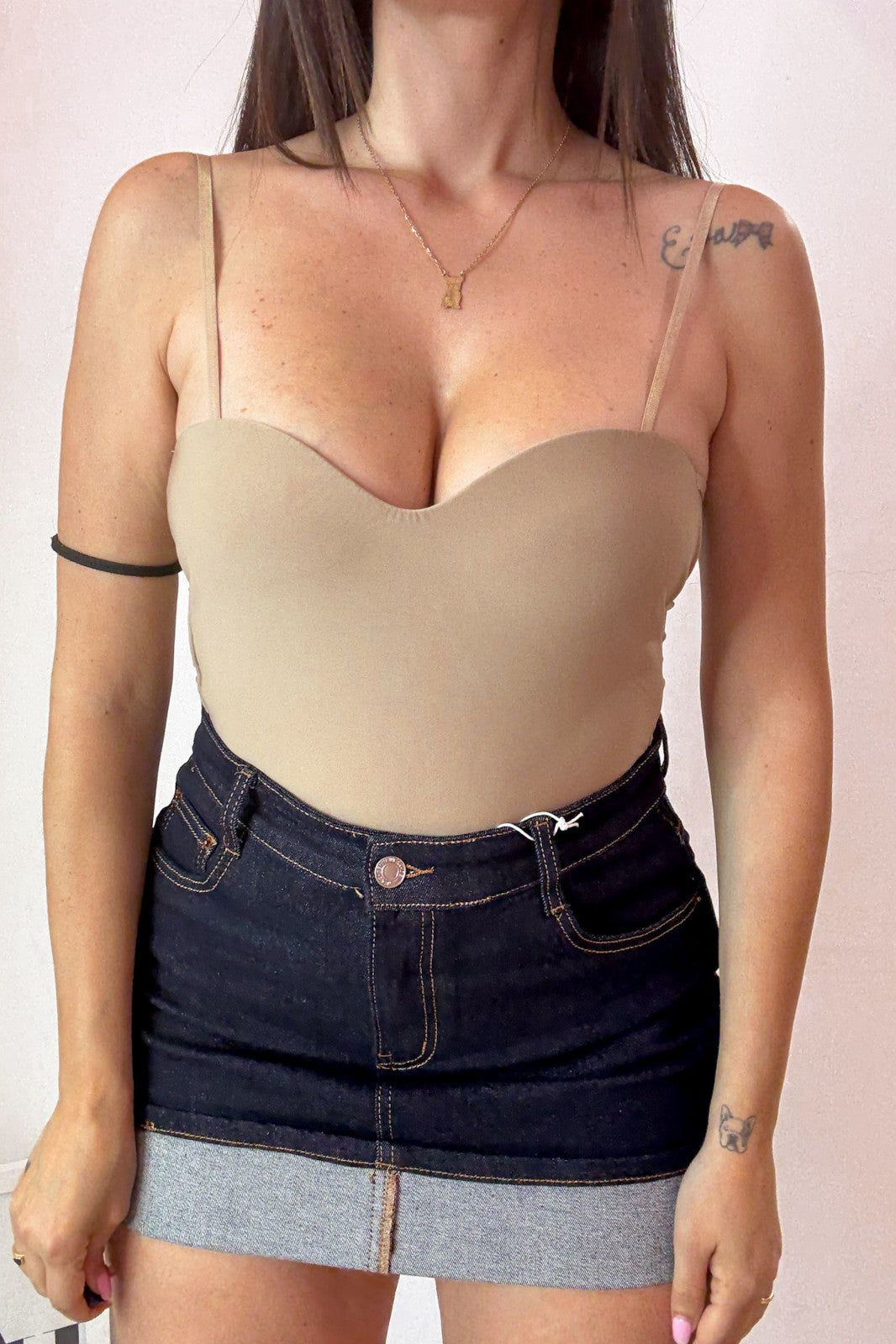 Body nude