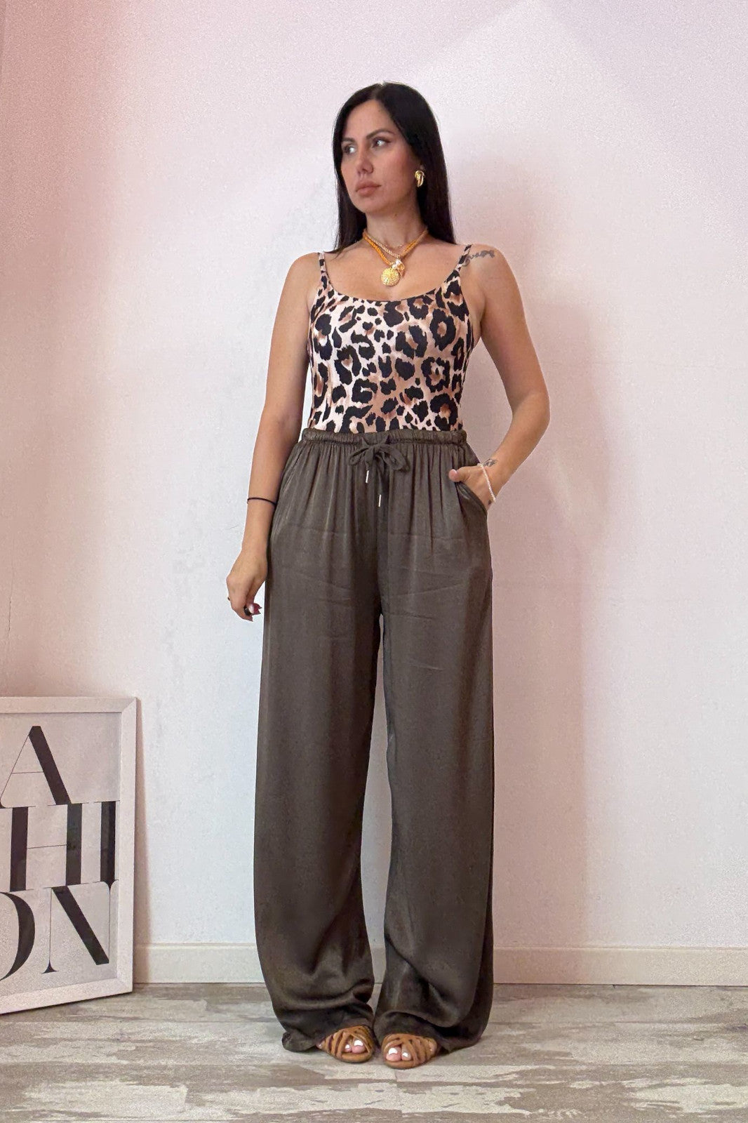 Pantalone satin marrone