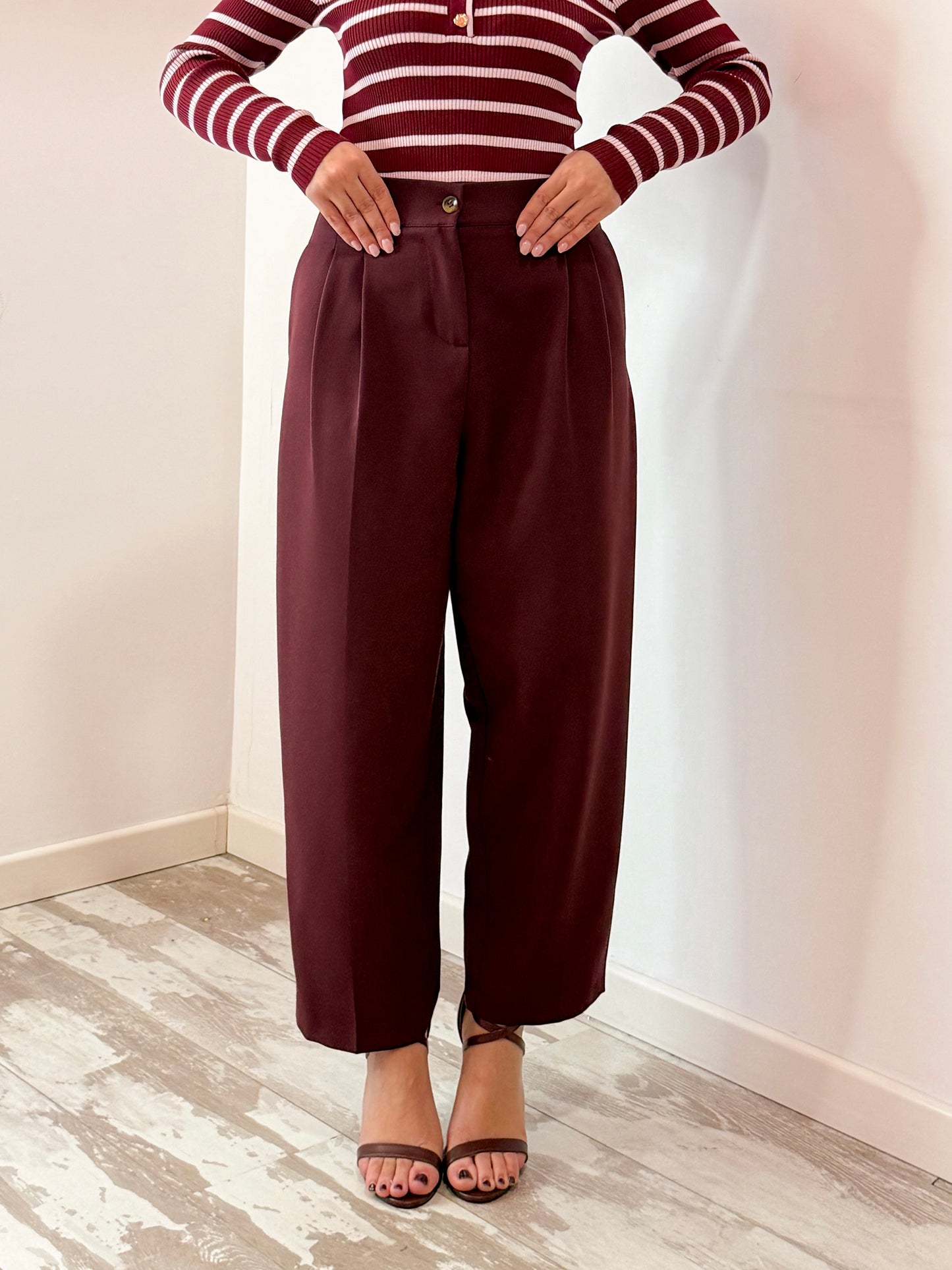 PANTALONE CAPRI BORDEAUX