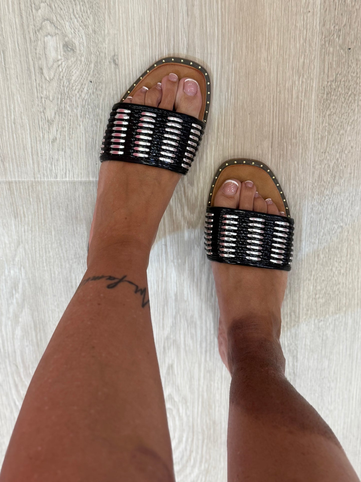 CIABATTINA BICOLORE NERO ARGENTO