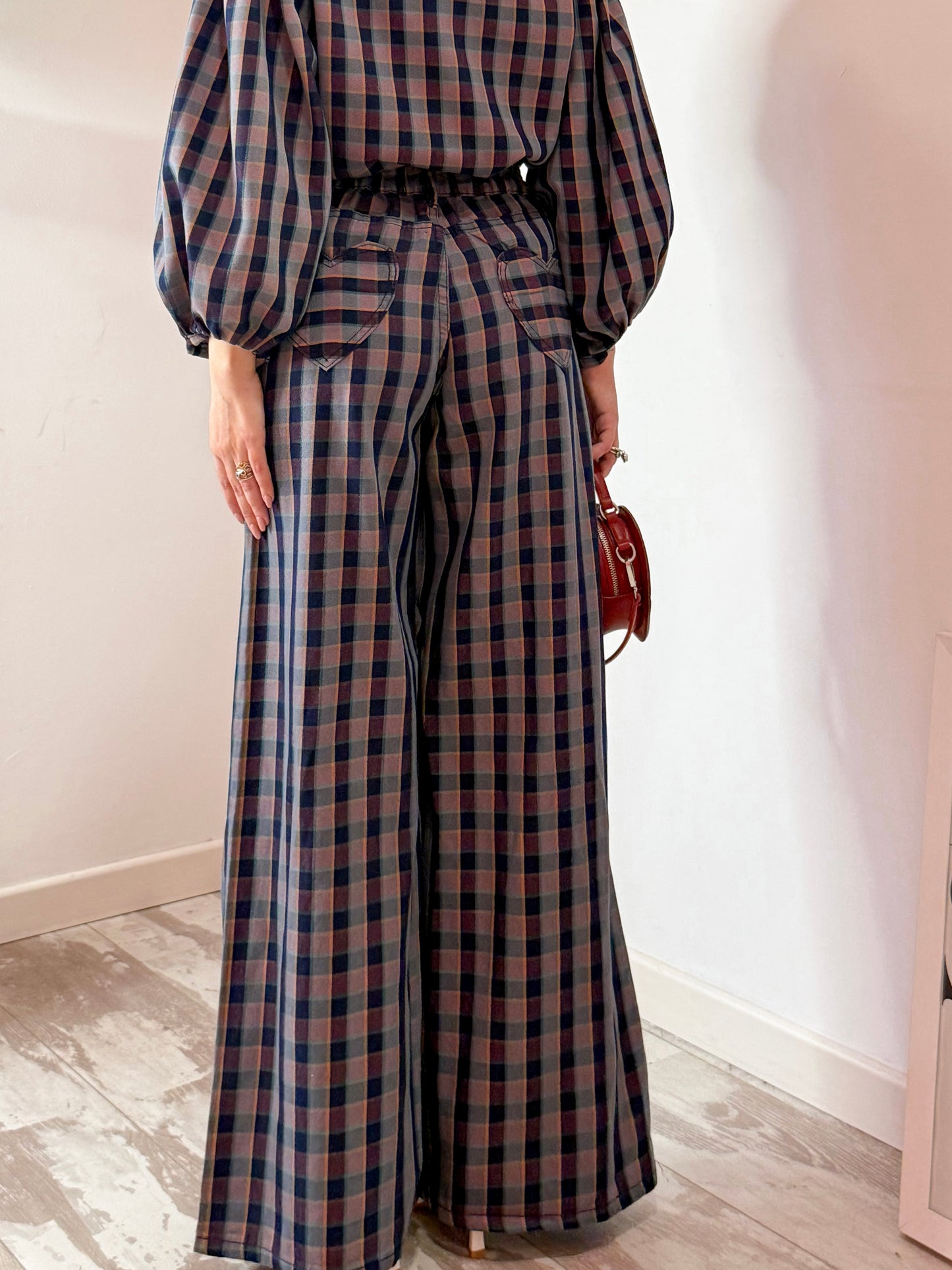 PANTALONE QUDRETTI SCURI