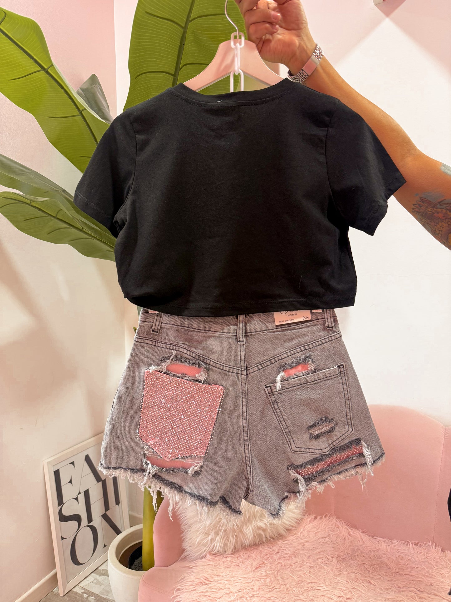 SHORTS GRIGIO TASCA ROSA