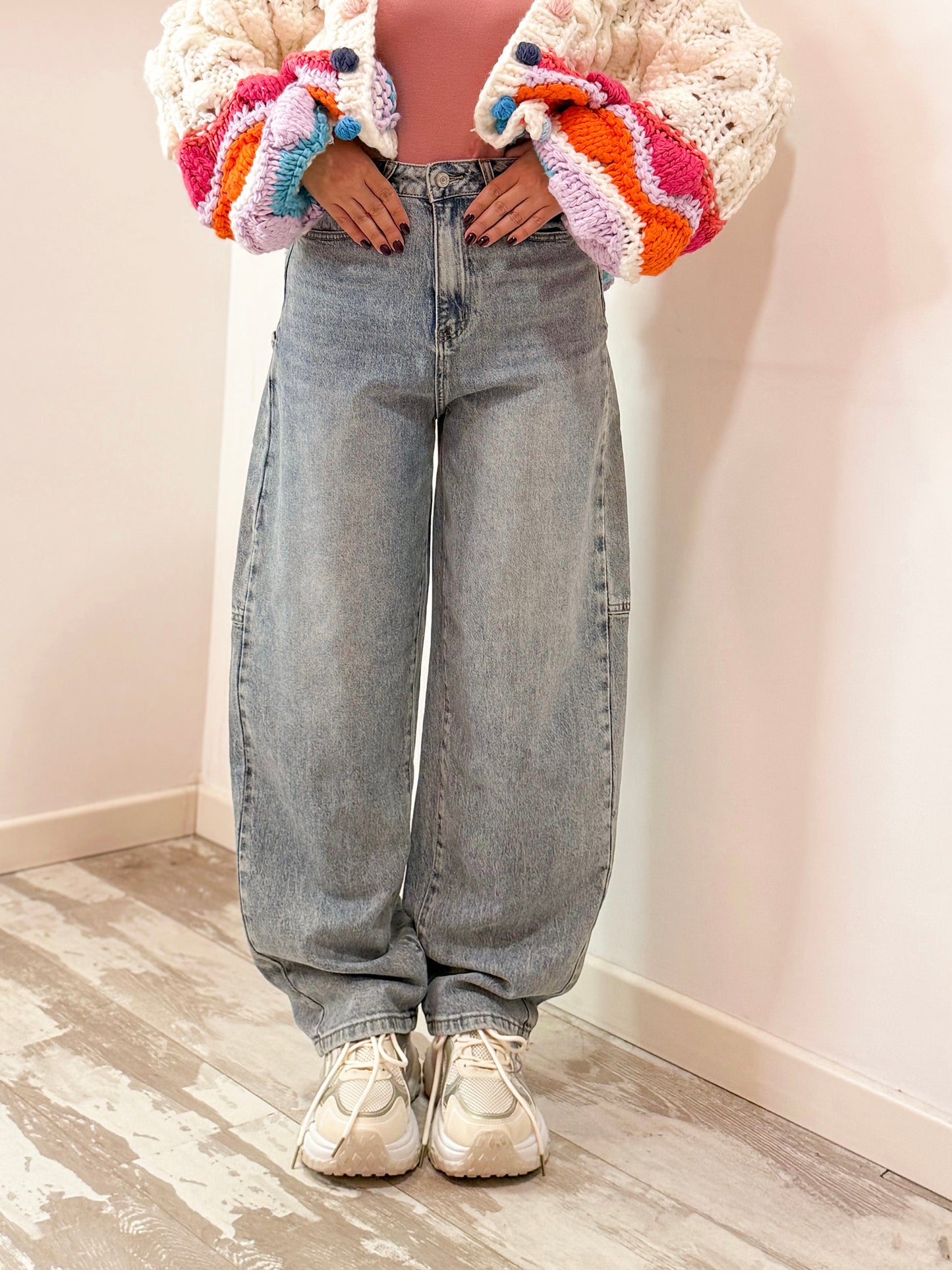 JEANS BALLOON CON TASCHE