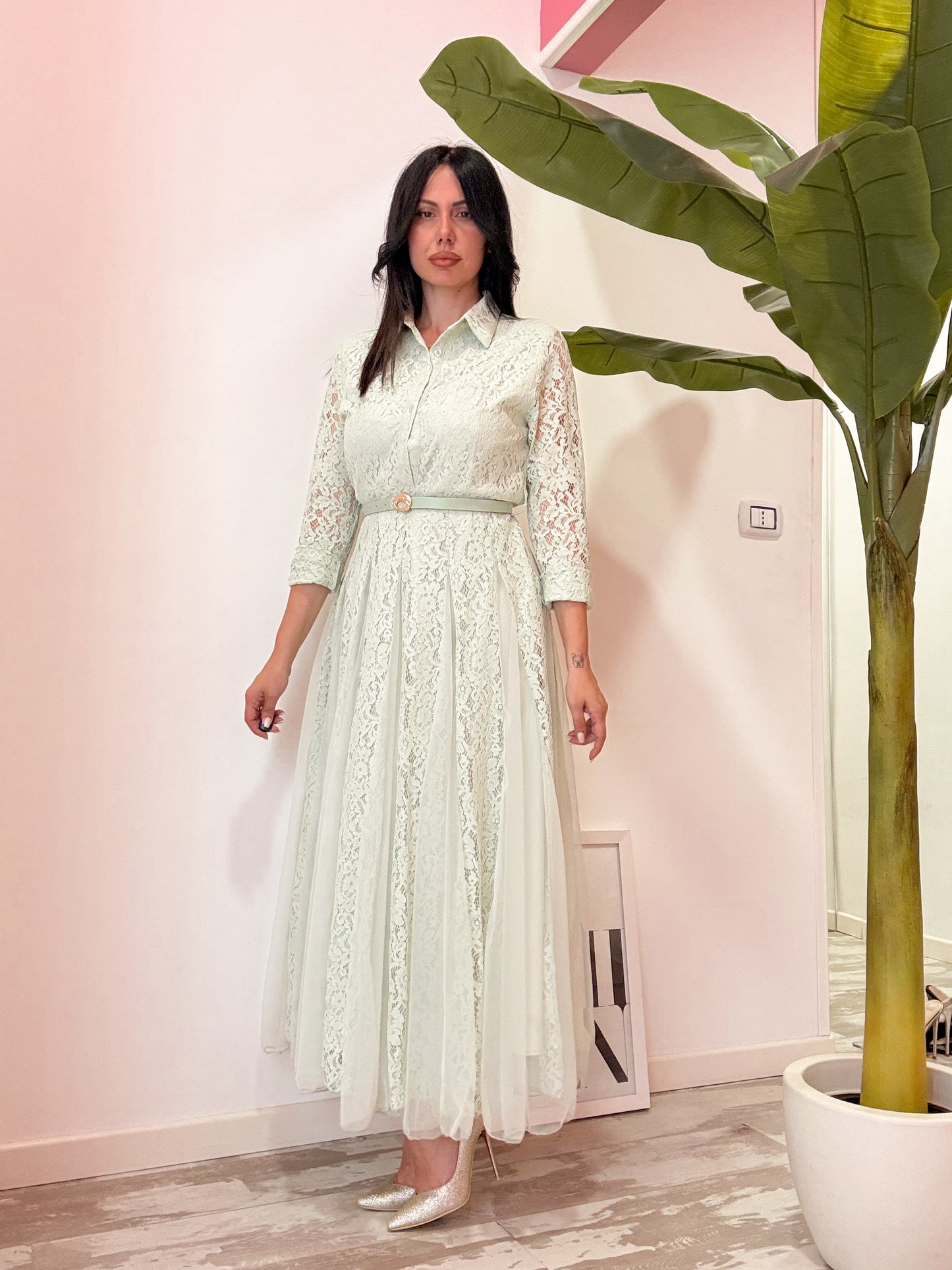 ABITO PIZZO E TULLE