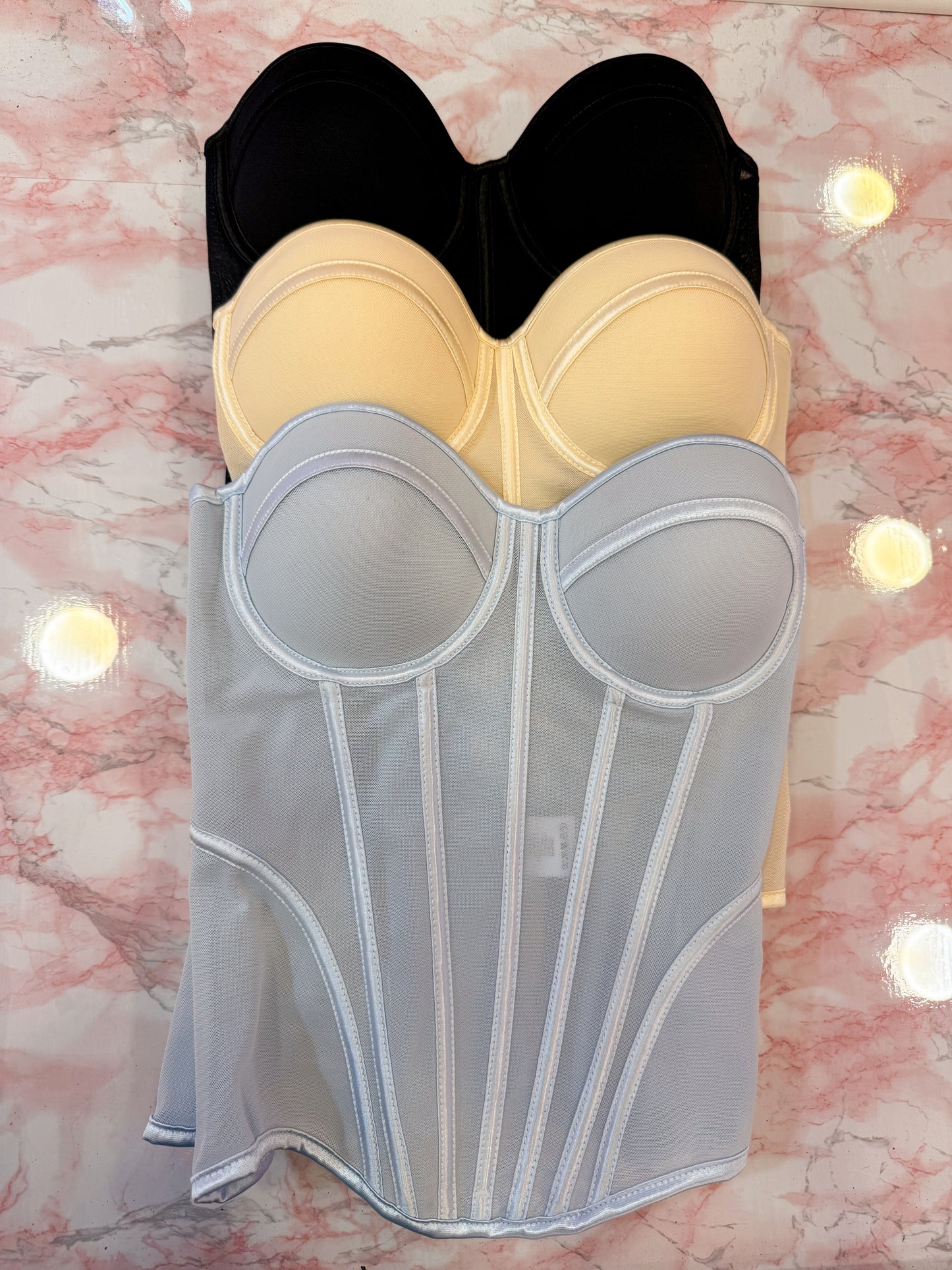 CORPETTO BUSTINO 3 COLORI