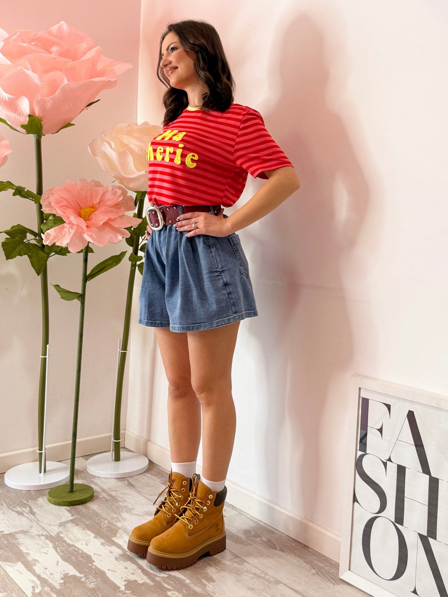 SHORTS DENIM CON CINTURA