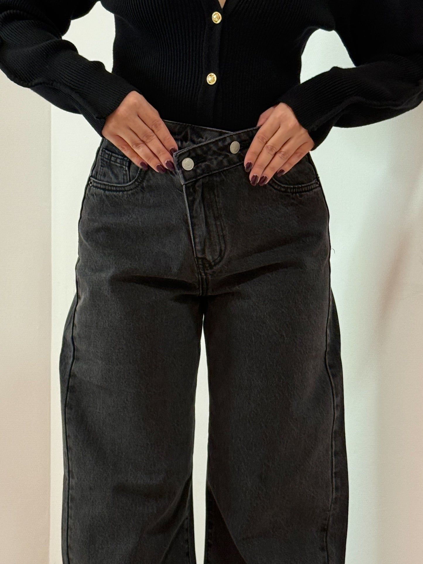 JEANS NERO TRASVERSALE