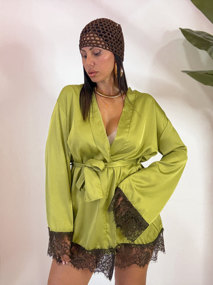 KIMONO CON RICAMO
