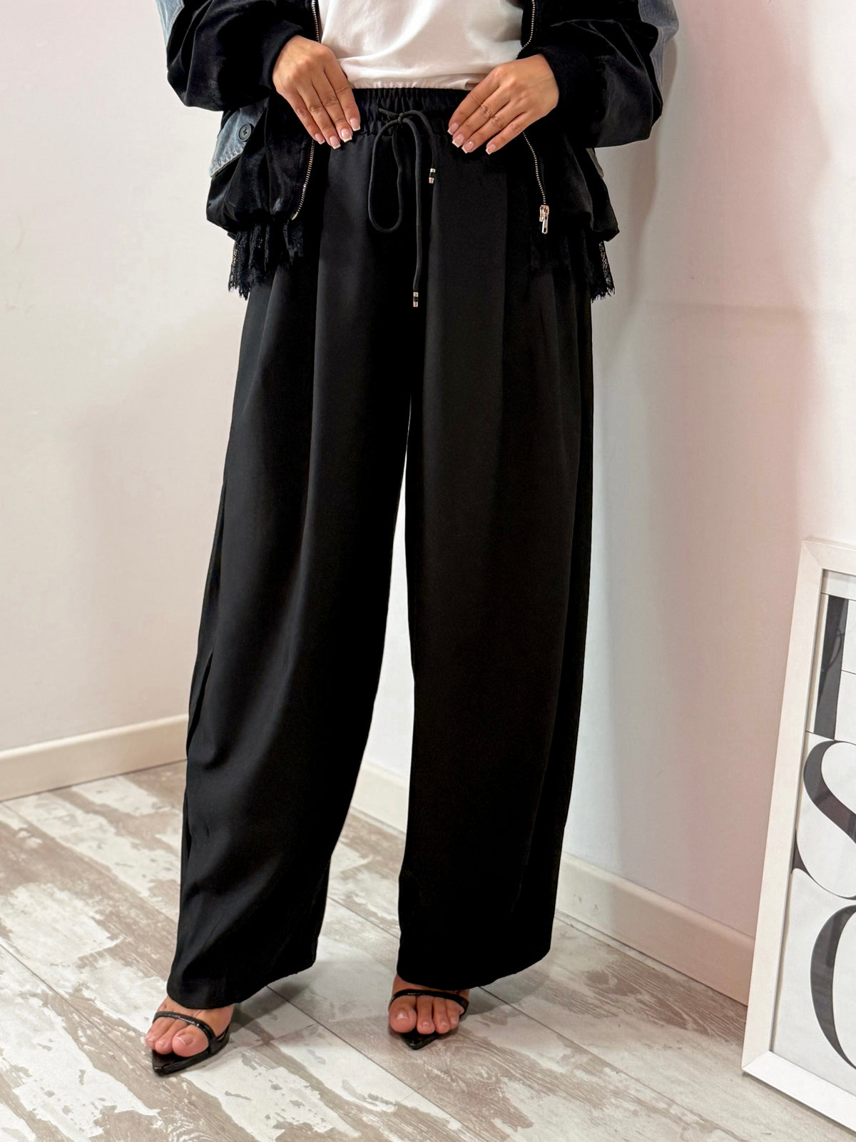 PANTALACCIO NERO