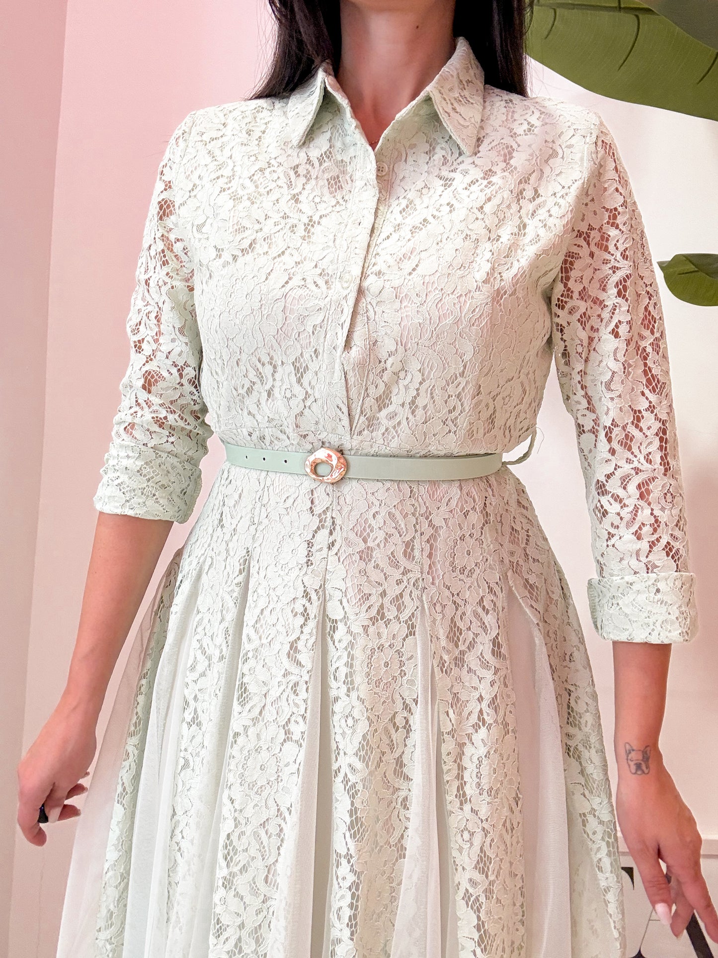 ABITO PIZZO E TULLE