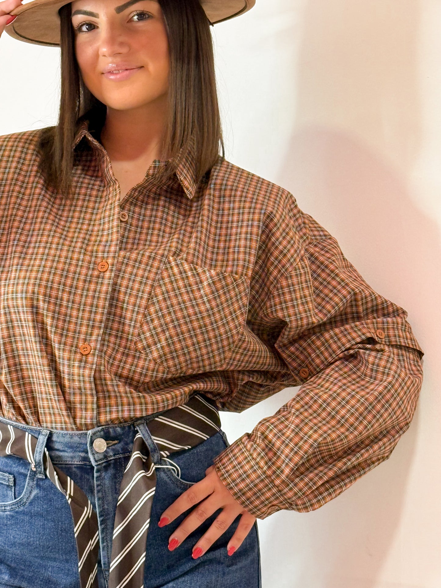 CAMICIA BOTTONCINI MARRONE