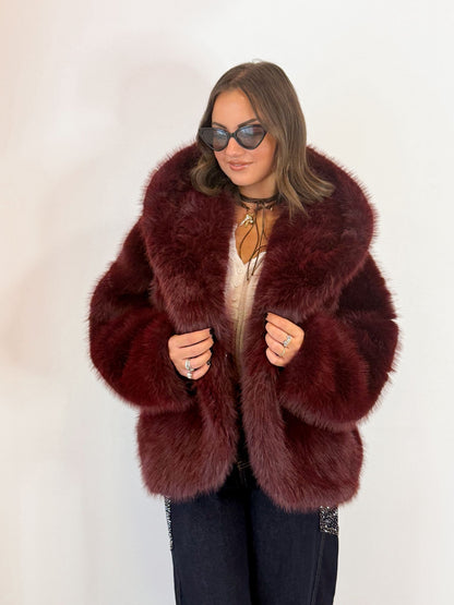 Ecofur con cappuccio bordeaux