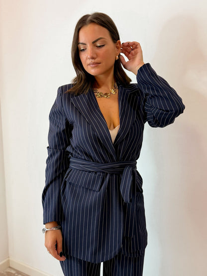 Tailleur gessato blu