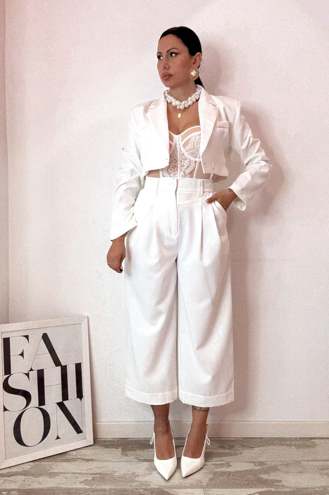 Pantalone capri latte