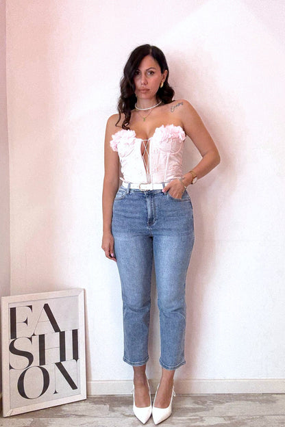 Jeans capri con cintura