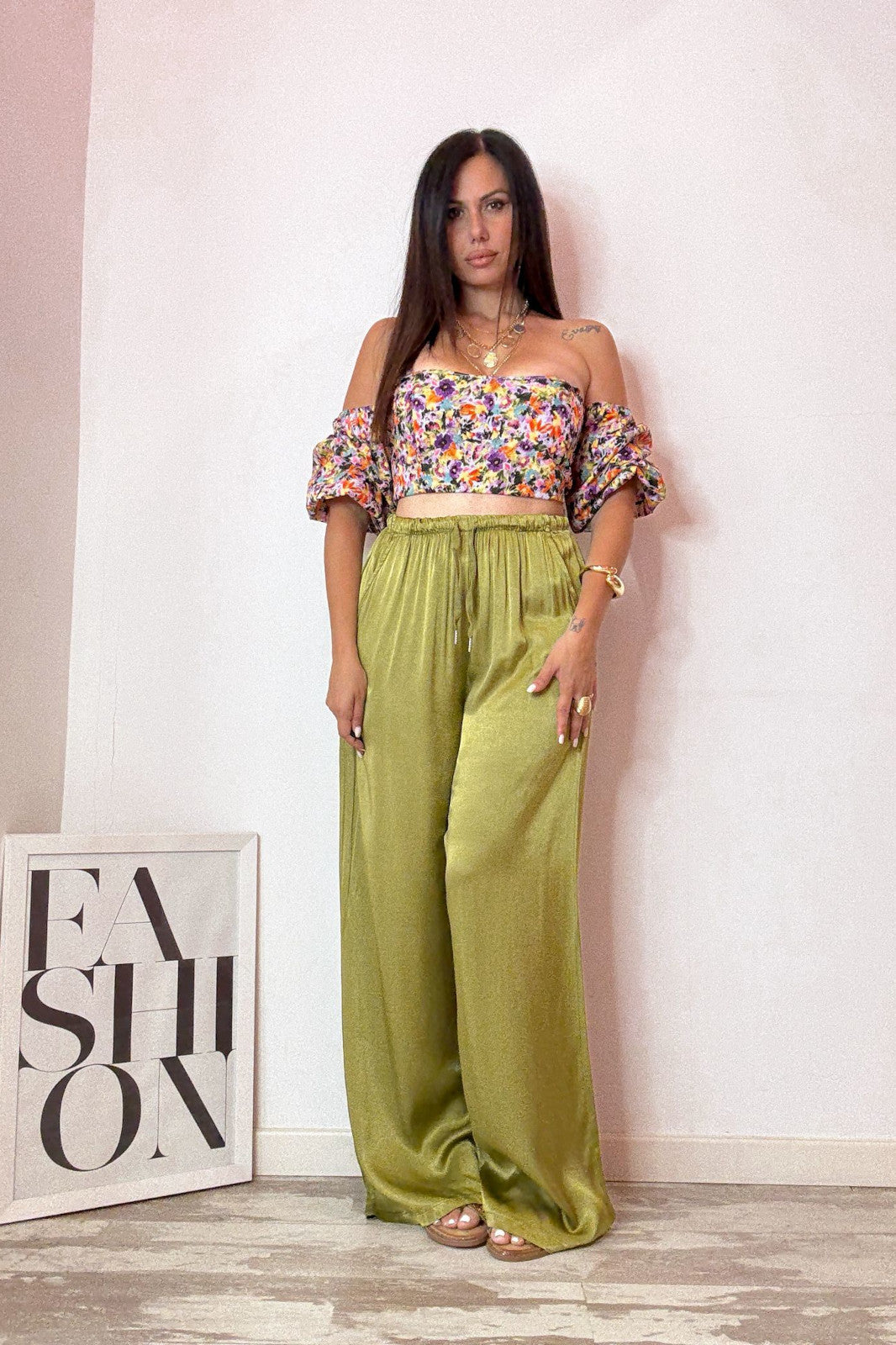 Pantalone satin verde oliva